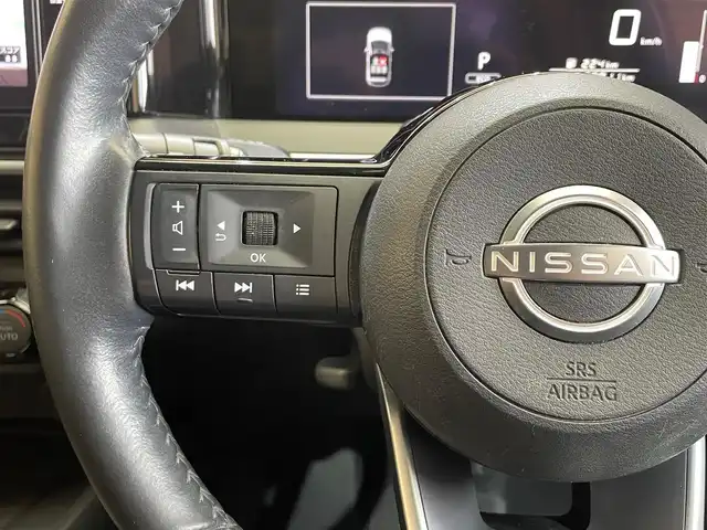 日産 ノート S FOUR 岩手県 2021(令3)年 7.8万km ダークメタルグレー ４WD/アラウンドビューモニター/寒冷地仕様/エマージェンシーブレーキ/レーンアシスト/コーナーセンサー/横滑り防止装置/インテリジェントルームミラー/シートヒーター/ステアリングヒーター/純正ナビ/（CD/DVD/Bluetooth/フルセグ）/ステアリングスイッチ/ETC2.0/ドライブレコーダー/オートライト/LEDヘッドライト/フォグランプ/15インチスチールホイール　純正ホイールキャップ