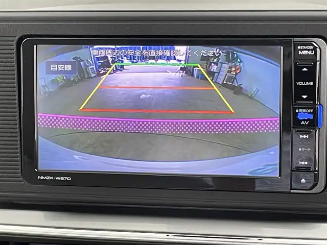 ダイハツ キャスト スタイル X SAⅡ 千葉県 2017(平29)年 4.5万km パールホワイトⅢ スマートアシストII/衝突軽減ブレーキ/車線逸脱警報機能/誤発進抑制機能/先行車お知らせ機能/純正7型ナビ/フルセグTV/Bluetooth/CD/DVD/バックカメラ/ETC/プッシュスタート/スマートキー/ヘッドライトレベライザー/純正フロアマット/ステアリングスイッチ/電動格納サイドミラー/アイドリングストップ/プッシュスタート