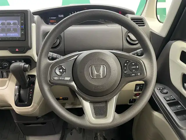 ホンダ Ｎ ＢＯＸ G L ホンダセンシング 鹿児島県 2018(平30)年 4.5万km プレミアムイエローパールⅡ 純正7インチSDナビ/BT/CD/SD/iPod/AM/FM/バックカメラ/ホンダセンシング/レーダークルーズコントロール/レーンキープアシスト/片側パワースライドドア/ETC/オートライト/LEDヘッドライト/純正ラバーマット/スマートキー
