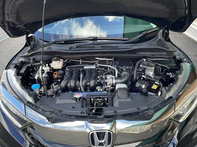 ホンダ ヴェゼル ハイブリッド X ホンダセンシング 岐阜県 2021(令3)年 2.7万km クリスタルブラックパール 禁煙車/ホンダセンシング/純正ナビ/HDMI/衝突軽減ブレーキ/レーンキープアシスト/カーテンエアバッグ/バックカメラ/前後ドライブレコーダー/ビルトインETC/パドルシフト/純正アルミホイール/純正フロアマット/ワンオーナー/ドアバイザー/LEDヘッドライト/オートエアコン/オートライト/オートハイビーム/プッシュスタート