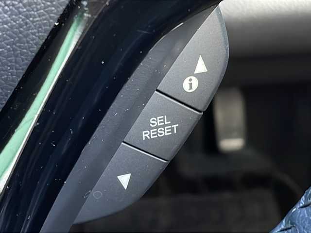 ホンダ ヴェゼル ハイブリッド X ホンダセンシング 岐阜県 2021(令3)年 2.7万km クリスタルブラックパール 禁煙車/ホンダセンシング/純正ナビ/HDMI/衝突軽減ブレーキ/レーンキープアシスト/カーテンエアバッグ/バックカメラ/前後ドライブレコーダー/ビルトインETC/パドルシフト/純正アルミホイール/純正フロアマット/ワンオーナー/ドアバイザー/LEDヘッドライト/オートエアコン/オートライト/オートハイビーム/プッシュスタート