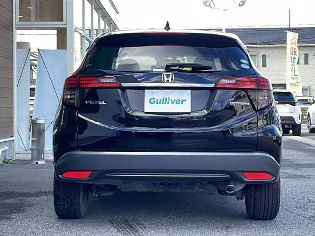 ホンダ ヴェゼル ハイブリッド X ホンダセンシング 岐阜県 2021(令3)年 2.7万km クリスタルブラックパール 禁煙車/ホンダセンシング/純正ナビ/HDMI/衝突軽減ブレーキ/レーンキープアシスト/カーテンエアバッグ/バックカメラ/前後ドライブレコーダー/ビルトインETC/パドルシフト/純正アルミホイール/純正フロアマット/ワンオーナー/ドアバイザー/LEDヘッドライト/オートエアコン/オートライト/オートハイビーム/プッシュスタート