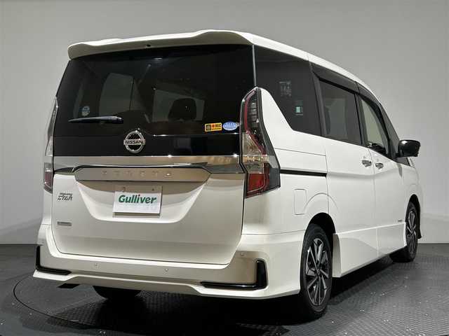 日産 セレナ ハイウェイスター V 愛媛県 2021(令3)年 3.7万km ブリリアントホワイトパール ・プロパイロット/・純正10インチナビゲーション/・フルセグテレビ/Bluetooth/DVD/・フリップダウンモニター/・アラウンドビューモニター/・インテリジェントルームミラー/・ETC/・ドライブレコーダー/・両側パワースライドドア/・LEDヘッドライト/・クルーズコントロール/・スマートキー