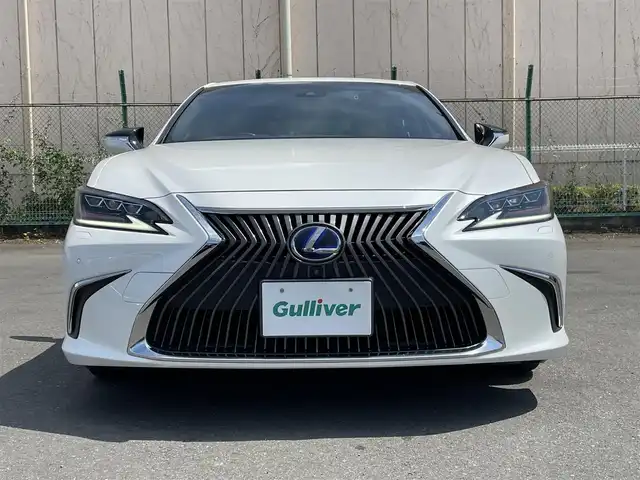 レクサス ＥＳ 300h バージョンL 東京都 2021(令3)年 2.5万km ソニッククォーツ ムーンルーフ/純正ナビ/パノラミックビューモニター/プリクラッシュセーフティ/ブラインドスポットモニター/レーダークルーズ/シートベンチレーション/パワーシート/ＥＴＣ/ドライブレコーダー