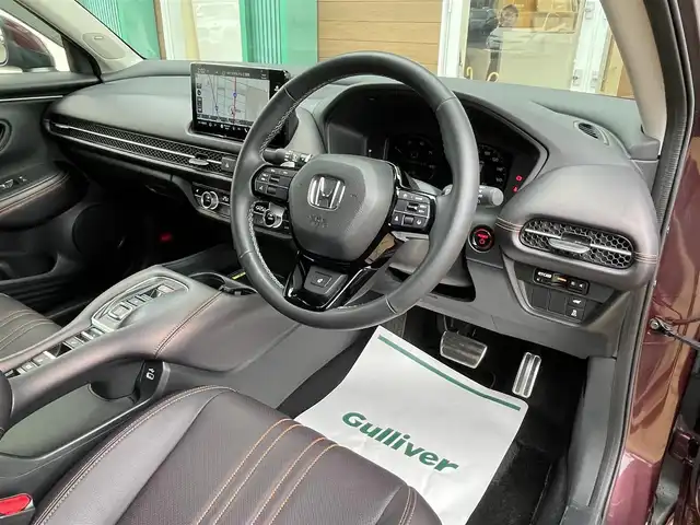 ホンダ ＺＲ－Ｖ ハイブリッド e:HEV Z 宮崎県 2024(令6)年 1.2万km アーバンチタニウムメタリック 9インチワイドディスプレィメモリナビ/フルセグテレビ/全方位カメラ/ステアリングヒーター/ドライブレコーダー前後/レザーシート/ホンダセンシング/アイドリングストップ/クルーズコントロール/プッシュスタート/パワーバックドア/ETC