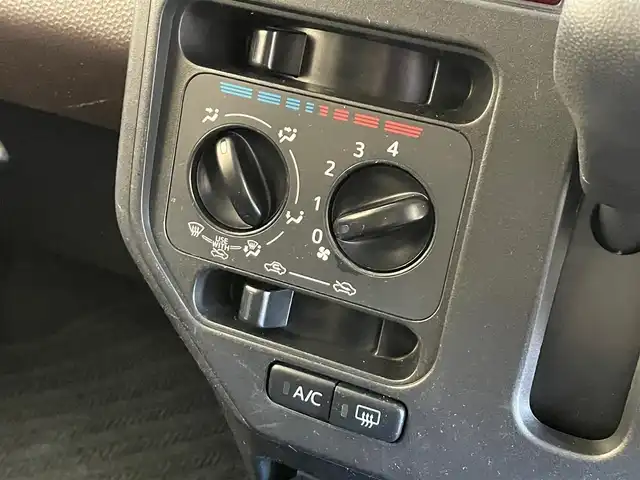 トヨタ タンク X 岩手県 2017(平29)年 11.5万km プラムブラウンパールクリスタルシャイン ４WD/左側パワースライドドア/横滑り防止装置/アイドリングストップ/ロールサンシェード/ヘッドライトレベライザー/純正ナビ/（CD/ワンセグ/AUX/Bluetooth）/バックカメラ/ステアリングスイッチ/ETC/オートライト/社外14インチアルミホイール/純正フロアマット