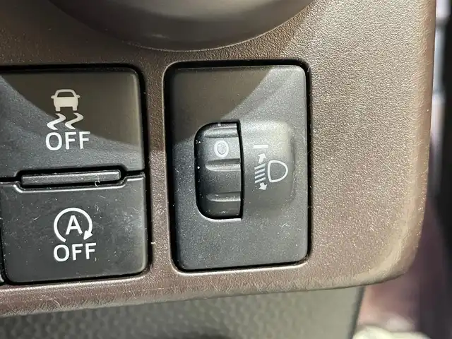 トヨタ タンク X 岩手県 2017(平29)年 11.5万km プラムブラウンパールクリスタルシャイン ４WD/左側パワースライドドア/横滑り防止装置/アイドリングストップ/ロールサンシェード/ヘッドライトレベライザー/純正ナビ/（CD/ワンセグ/AUX/Bluetooth）/バックカメラ/ステアリングスイッチ/ETC/オートライト/社外14インチアルミホイール/純正フロアマット