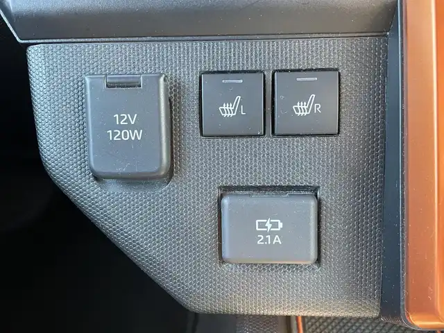 ダイハツ タフト G 鹿児島県 2021(令3)年 6.1万km フォレストカーキメタリック 衝突警報装置/LittleDフェイスチェンジキット/スカイルーフトップ/社外ナビ/BT/ワンセグ/CD/DVD/バックカメラ/LEDオートライト/シートヒーター/ブレーキホールド/アイドリングストップ/スマートキー