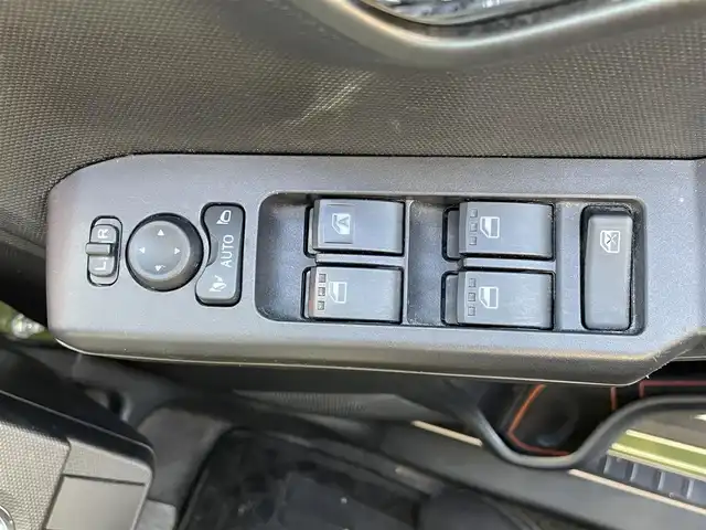 ダイハツ タフト G 鹿児島県 2021(令3)年 6.1万km フォレストカーキメタリック 衝突警報装置/LittleDフェイスチェンジキット/スカイルーフトップ/社外ナビ/BT/ワンセグ/CD/DVD/バックカメラ/LEDオートライト/シートヒーター/ブレーキホールド/アイドリングストップ/スマートキー