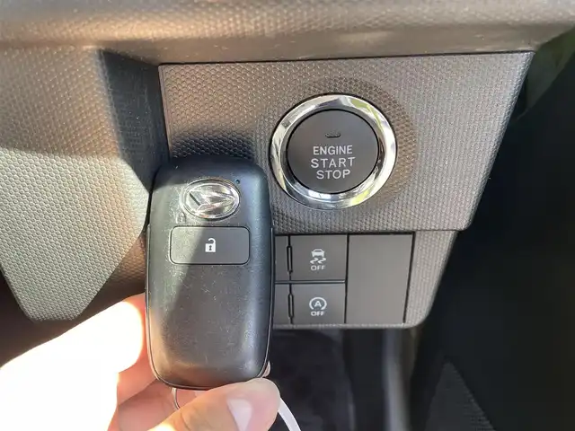 ダイハツ タフト G 鹿児島県 2021(令3)年 6.1万km フォレストカーキメタリック 衝突警報装置/LittleDフェイスチェンジキット/スカイルーフトップ/社外ナビ/BT/ワンセグ/CD/DVD/バックカメラ/LEDオートライト/シートヒーター/ブレーキホールド/アイドリングストップ/スマートキー