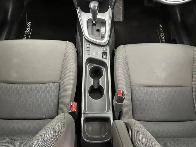 トヨタ ヤリスクロス G 大分県 2020(令2)年 6.1万km ブラックマイカ/ベージュ 2トーン 純正ナビ/Bluetooth/Miracast/AM/FM/トヨタセーフティーセンス/・プリクラッシュセーフティ/・レーンアシスト/・オートマチックハイビーム/・レーダークルーズコントロール/コーナーセンサー（前後）/純正アルミホイル16インチ/純正フロアマット/電動格納ミラー/オートブレーキホールド/バックカメラ/ステアリングスイッチ/革巻ステアリング/オートライト/USB入力端子/ビルトインETC/ドライブレコーダー