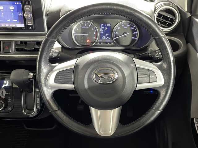 ダイハツ キャスト スタイル G SAⅡ 沖縄県 2017(平29)年 9.1万km ディープブルークリスタルマイカ 県外仕入れ/禁煙車/スマートアシストII/社外ナビAVIC-RW09/ＣＤ／ＤＶＤ／フルセグＴＶ　/Ｂｌｕｅｔｏｏｔｈ接続/ＵＳＢ接続/バックカメラ/純正１５インチアルミ/ドアバイザー/後方コーナーセンサー/ＥＴＣ/スマートキー/LEDヘッドライト