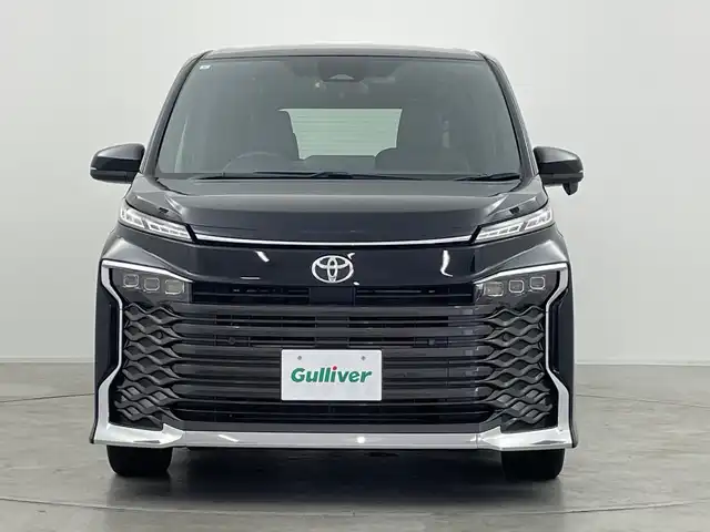 トヨタ ヴォクシー S－Z 群馬県 2024(令6)年 1.7万km アティチュードブラックマイカ 純正１０．５型ナビ　バックカメラ　シートヒーター　両側電動スライドドア　衝突被害軽減ブレーキ　レーンアシスト　アダプティブクルーズコントロール　オートハイビーム　ＬＥＤヘッドライト　ＥＴＣ２．０　禁煙