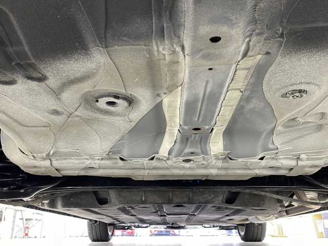 ホンダ シャトル ハイブリッド Z ホンダセンシング 岐阜県 2018(平30)年 6万km ルーセブラックM 純正SDナビ/フルセグ/DVD/BT/SD/バックカメラ/社外ドラレコ/ビルトインETC/ホンダセンシング/レーンキープアシスト/衝突軽減ブレーキ/レーダークルーズコントロール/コーナーセンサー/ハーフレザーシート/前席シートヒーター/ルーフレール/純正16インチAW/LEDヘッドライト/オートライト/フォグランプ/保証書