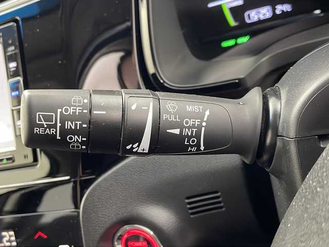 ホンダ シャトル ハイブリッド Z ホンダセンシング 岐阜県 2018(平30)年 6万km ルーセブラックM 純正SDナビ/フルセグ/DVD/BT/SD/バックカメラ/社外ドラレコ/ビルトインETC/ホンダセンシング/レーンキープアシスト/衝突軽減ブレーキ/レーダークルーズコントロール/コーナーセンサー/ハーフレザーシート/前席シートヒーター/ルーフレール/純正16インチAW/LEDヘッドライト/オートライト/フォグランプ/保証書