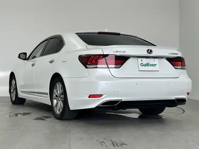 レクサス ＬＳ 600h バージョンC Iパック 愛知県 2013(平25)年 8万km ホワイトパールクリスタルシャイン 純正HDDナビ/バックカメラ/ドライブレコーダー/ステアリングリモコン/ステアリングヒーター/クルーズコントロール/ビルトインETC/ムーンルーフ/パワーシート/シートメモリー/シートヒーター/ベンチレーション/クリアランスソナー/プリクラッシュセーフティ/LEDヘッドライト/オートライト/オートマチックハイビーム/盗難防止機能/レーダー探知機/スマートキー