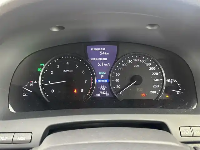 レクサス ＬＳ 600h バージョンC Iパック 愛知県 2013(平25)年 8万km ホワイトパールクリスタルシャイン 純正HDDナビ/バックカメラ/ドライブレコーダー/ステアリングリモコン/ステアリングヒーター/クルーズコントロール/ビルトインETC/ムーンルーフ/パワーシート/シートメモリー/シートヒーター/ベンチレーション/クリアランスソナー/プリクラッシュセーフティ/LEDヘッドライト/オートライト/オートマチックハイビーム/盗難防止機能/レーダー探知機/スマートキー