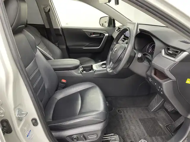トヨタ ＲＡＶ４ G Zパッケージ 福岡県 2020(令2)年 4.7万km ホワイトパールクリスタルシャイン 純正ナビ/TV/全方位カメラ　/前後ドラレコ　/ＥＴＣ　/ＡＣＣ　/コーナーセンサー　/衝突軽減ブレーキ　/レーンキープ　/ＢＳＭ　/ＰＫＳＢ　/ヒルディセントコントロール　/ＭＴモード付き　/パワーバックドア　/シートヒーター