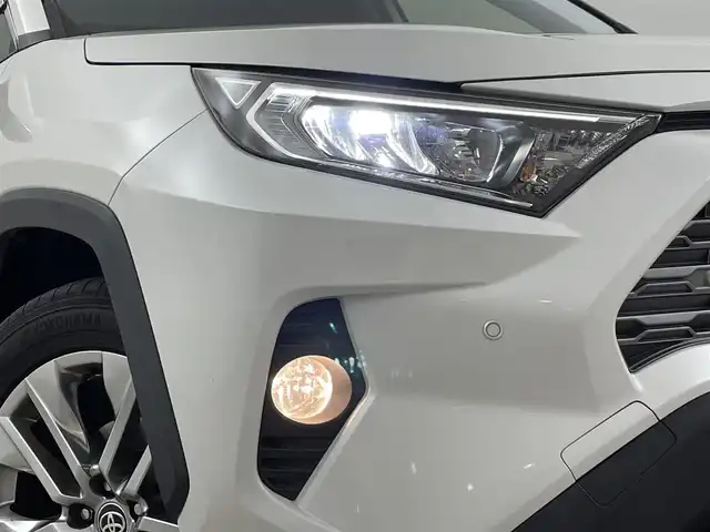 トヨタ ＲＡＶ４ G Zパッケージ 福岡県 2020(令2)年 4.7万km ホワイトパールクリスタルシャイン 純正ナビ/TV/全方位カメラ　/前後ドラレコ　/ＥＴＣ　/ＡＣＣ　/コーナーセンサー　/衝突軽減ブレーキ　/レーンキープ　/ＢＳＭ　/ＰＫＳＢ　/ヒルディセントコントロール　/ＭＴモード付き　/パワーバックドア　/シートヒーター