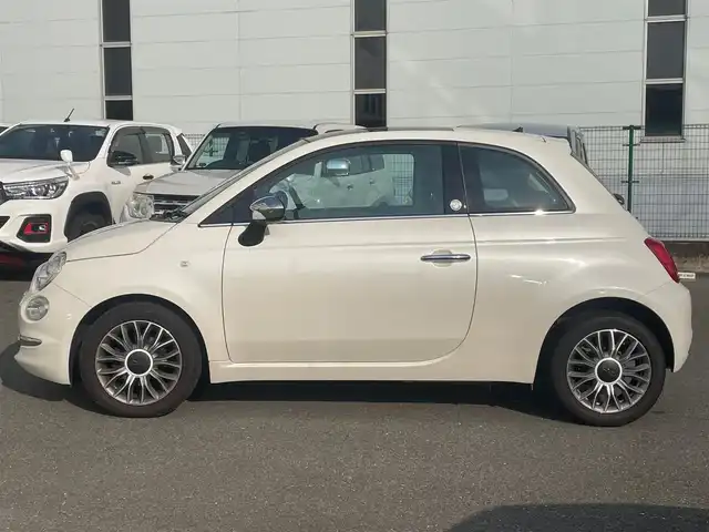 フィアット ５００ イタリー 福岡県 2016(平28)年 2.1万km パール 限定車/ワンオーナー/固定式ガラスルーフ/純正ディスプレイオーディオ/本革シート/純正キセノンヘッドライト/リアパーキングセンサー/純正15インチアルミ/500 Itaryロゴエンブレム(ピラー)/Itary専用キーカバー/純正フロアマット/ヘッドランプウォッシャー/自動防眩ルームミラー/保証書/取扱説明書