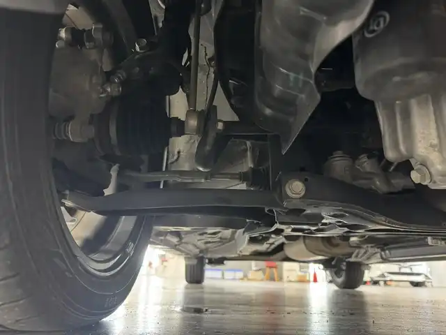 ダイハツ タント カスタム RS 三重県 2022(令4)年 4.4万km ブラックマイカメタリック ガソリン/FF/インパネCVT/純正 9インチナビ NMZN-Y72DS/（AM/FM/CD/DVD/Bluetooth/HDMI/USB/iPod/MEMORY MUSIC/SD/フルセグTV）/バックカメラ/両側パワースライドドア（ワンタッチオープン機能/ウェルカムオープン機能/タッチ＆ゴーロック機能付）/ビルトインETC/スマートアシスト3/・衝突回避支援ブレーキ機能（対車両・対歩行者）/・衝突警報機能（対車両・対歩行者）/・ブレーキ制御付誤発進抑制機能（前方・後方）/・レーダークルコン/・レーンキープコントロール（LKC）/・車線逸脱抑制制御機能/・車線逸脱警報機能/・コーナーセンサー（フロント２個／リヤ２個）/・標識認識機能（進入禁止）/装備/・ハーフレザーシート/・シートヒーター（D/N）/・オートエアコン/・オートライト/・LED ヘッドランプ＋サイドビューランプ＋フロントフォグランプ/・運転席ロングスライド機能/・ステアリングスイッチ/・充電用USBジャック（タイプA）/・プッシュスタート/・純正15inAW/・スマートキーx2/など
