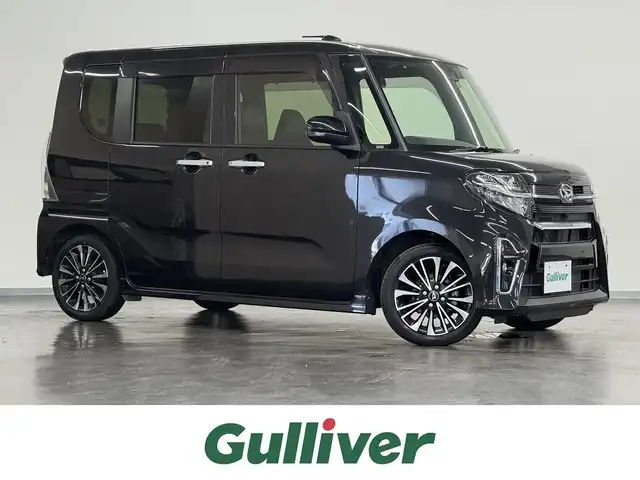 ダイハツ タント カスタム RS 三重県 2022(令4)年 4.4万km ブラックマイカメタリック ガソリン/FF/インパネCVT/純正 9インチナビ NMZN-Y72DS/（AM/FM/CD/DVD/Bluetooth/HDMI/USB/iPod/MEMORY MUSIC/SD/フルセグTV）/バックカメラ/両側パワースライドドア（ワンタッチオープン機能/ウェルカムオープン機能/タッチ＆ゴーロック機能付）/ビルトインETC/スマートアシスト3/・衝突回避支援ブレーキ機能（対車両・対歩行者）/・衝突警報機能（対車両・対歩行者）/・ブレーキ制御付誤発進抑制機能（前方・後方）/・レーダークルコン/・レーンキープコントロール（LKC）/・車線逸脱抑制制御機能/・車線逸脱警報機能/・コーナーセンサー（フロント２個／リヤ２個）/・標識認識機能（進入禁止）/装備/・ハーフレザーシート/・シートヒーター（D/N）/・オートエアコン/・オートライト/・LED ヘッドランプ＋サイドビューランプ＋フロントフォグランプ/・運転席ロングスライド機能/・ステアリングスイッチ/・充電用USBジャック（タイプA）/・プッシュスタート/・純正15inAW/・スマートキーx2/など