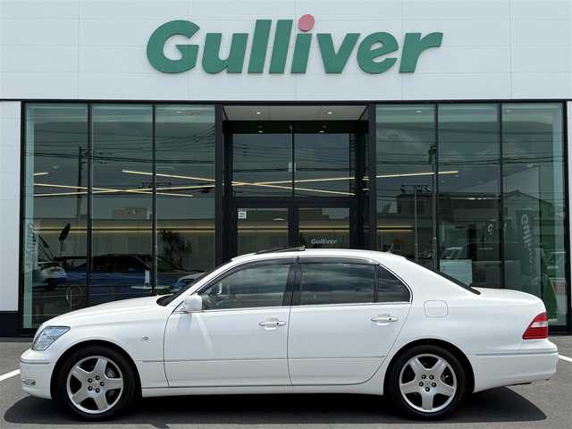 トヨタ セルシオ eR 栃木県 2005(平17)年 6.4万km ホワイトパールクリスタルシャイン ワンオーナー車/純正ナビ/社外フルセグTV/純正DVDチェンジャー/バックカメラ/ステアリングリモコン/サンルーフ/ブラックレザーシート/シートベンチレーション/シートヒーター/レーダークルーズコントロール/クリアランスソナー/全ドア・トランクイージークローザー/ウッドコンビハンドル・ノブ/前後方ドラレコ/純正ダストBOX/純正トランクマット/純正18インチAW/HIDヘッドライト/スマートキー×2/ビルトインETC