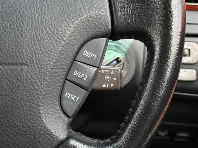 トヨタ セルシオ eR 栃木県 2005(平17)年 6.4万km ホワイトパールクリスタルシャイン ワンオーナー車/純正ナビ/社外フルセグTV/純正DVDチェンジャー/バックカメラ/ステアリングリモコン/サンルーフ/ブラックレザーシート/シートベンチレーション/シートヒーター/レーダークルーズコントロール/クリアランスソナー/全ドア・トランクイージークローザー/ウッドコンビハンドル・ノブ/前後方ドラレコ/純正ダストBOX/純正トランクマット/純正18インチAW/HIDヘッドライト/スマートキー×2/ビルトインETC