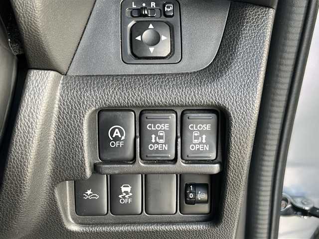 日産 デイズ ルークス X Vセレクション 広島県 2018(平30)年 2.7万km グレーⅡ 禁煙車/カラーコード：P59U27/エマージェンシーブレーキ/車線逸脱警報/コーナーセンサー/純正７型ナビ（MM318D-W）/・フルセグ/CD/DVD/Bluetooth/SD/REC/アラウンドビューモニター/両側パワースライドドア/革巻きステアリング/ステアリングスイッチ/前ドライブレコーダー（DJ4-D）/革調シートカバー/リアサーキュレーター/リアサンシェード/スマートキー/プッシュスタート/スペアキー/ETC/純正１４インチアルミホイール/W+サイドエアバック
