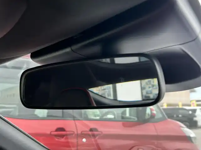 日産 フェアレディ Ｚ バージョンST 長崎県 2024(令6)年 0.7万km ダークメタルグレー 禁煙車/6速MT/純正NissanConnectナビ/フルセグTV/AppleCarPlay/AndroidAuto/ETC2.0/バックカメラ/BOSEサウンド/本革&スエード調コンビシート/両席パワーシート/スエードドアトリム/純正RAYS製19インチアルミホイール/タイヤ空気圧警告システム/リヤスポイラー/3連サブメーター/アルミペダル&フットレスト/本革巻きステア/本革巻きシフトノブ/本革巻きパーキングレバー/LEDヘッドライト/オートライト/リヤフォグランプ/アクティブサウンドコントロール/アクティブノイズコントロール/インテリジェントエマージェンシーブレーキ/インテリジェントFCW/インテリジェントクルーズコントロール/踏み間違い防止アシスト/コーナーセンサー/純正フロアマット/プッシュスタート/電動格納ミラーウィンカー/横滑り防止装置/イモビライザー/スペアキー