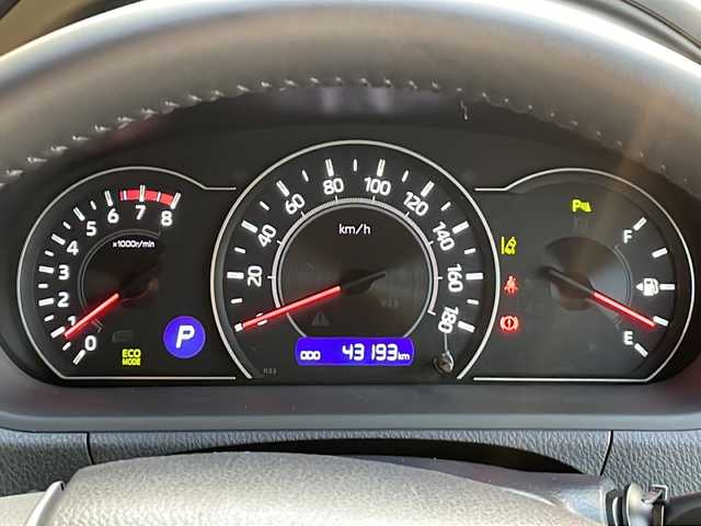 トヨタ ヴォクシー ZS 煌Ⅱ 千葉県 2019(平31)年 4.4万km ホワイトパールクリスタルシャイン トヨタセーフティセンス/・プリクラッシュセーフティ/・オートマチックハイビーム/・レーンディパーチャーアラート/先行車発進告知機能/クリアランスソナー/アルパイン11型ナビ/（Bluetooth/CD/DVD/SD/フルセグ）/バックカメラ/アイドリングストップ/ビルトインETC/純正16インチアルミホイール/両側パワースライドドア/LEDヘッドランプ/LEDフォグランプ/純正フロアマット/・2列目社外ラグマット付き/サイドバイザー/ステアリングスイッチ/本革巻きステアリング/革調シートカバー/電動格納ドアミラー/ドアミラーウインカー/プッシュエンジンスタート/スマートキー/スペアキー