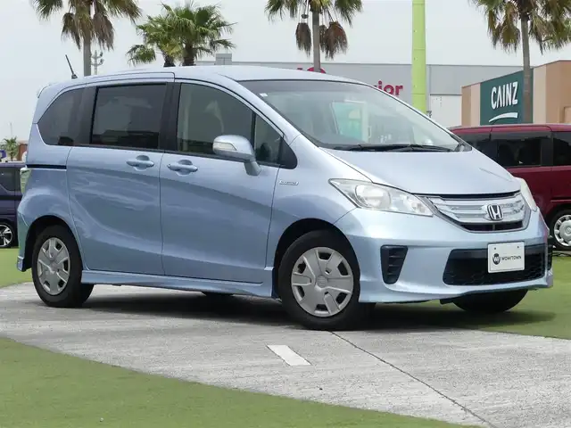 ホンダ フリード ハイブリット 千葉県 2013(平25)年 4.1万km プレミアムブルーオパールメタリック 左パワースライドドア/右イージークローザードア/純正メモリーナビ/地デジTV/【DVD/CD再生機能】/バックカメラ/ETC/キーレス