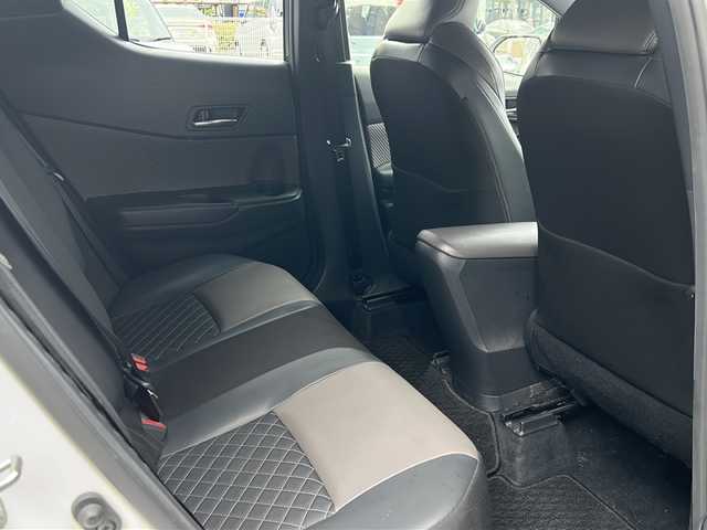 トヨタ Ｃ－ＨＲ G－T 大阪府 2020(令2)年 3.7万km ホワイトパールクリスタルシャイン ワンオーナー/6速IMT/ETC2.0/純正フロアマット/ブラインドスポットモニター/アラウンドビューモニター/レーダークルーズコントロール/純正ナビ/シートヒーター（運転席・助手席）/ドライブレコーダー/（TZ-D２０５W）/ブレーキホールド/オートライト/オートハイビーム/パワーステアリング/パワーウィンドウ/12V/120W/USB端子X１