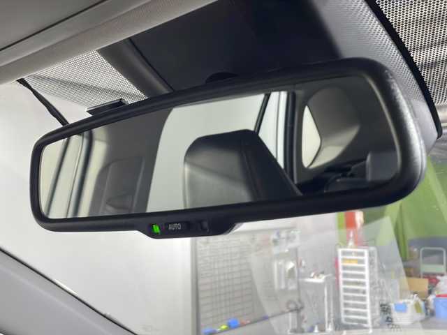 トヨタ ＲＡＶ４ アドベンチャー オフロードPKG 沖縄県 2021(令3)年 1.7万km 白 禁煙車　/県外仕入　/純正9インチディスプレイオーディオ/フルセグＴＶ　/クルーズコントロール　/ダウンヒルアシストコントロール　/カーテンエアバック /前後方向ドライブレコーダー /BSM /ETC /LED /ルーフレール /純正ホイール