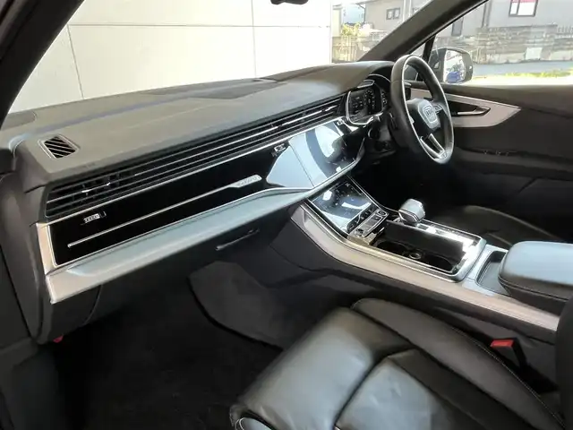 アウディ アウディ Ｑ７ 55TFSIクワトロ Sライン 山形県 2022(令4)年 4.5万km 白 純正ナビ/360°カメラ/フルセグTV/AppleCarplay/Audiプレセンス/アダプティブクルーズコントロール/レーンキープアシスト/ブラインドスポットモニター/パドルシフト/パワーシート/レザーシート/シートヒーター/ヘッドアップディスプレイ/ミラーヒーター