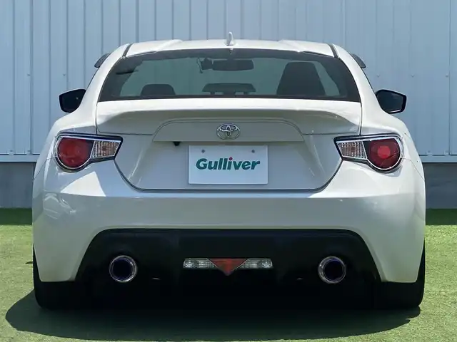 トヨタ ８６ GT 香川県 2015(平27)年 5.1万km クリスタルホワイトパール 純正SDナビ/→AM/FM/CD/DVD/Bluetooth/フルセグTV/バックカメラ/前後ドライブレコーダー/車高調/社外マフラー/社外18インチアルミホイール/HIDヘッドライト/パドルシフト/MTモード付AT/プッシュスタート/スマートキー/スペアキー×1