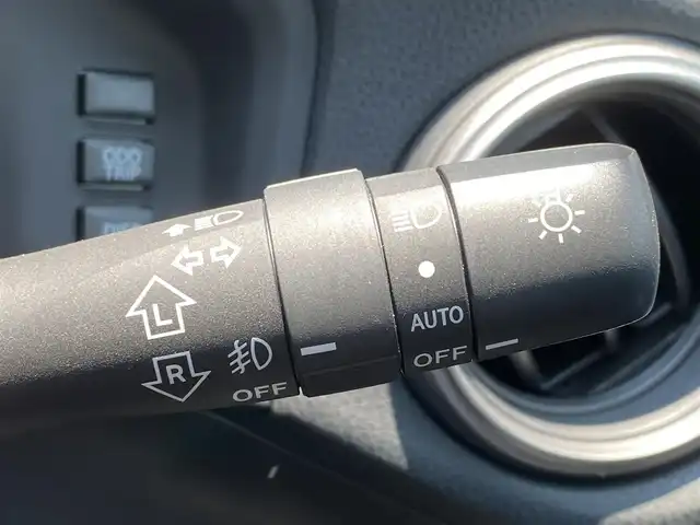 トヨタ ８６ GT 香川県 2015(平27)年 5.1万km クリスタルホワイトパール 純正SDナビ/→AM/FM/CD/DVD/Bluetooth/フルセグTV/バックカメラ/前後ドライブレコーダー/車高調/社外マフラー/社外18インチアルミホイール/HIDヘッドライト/パドルシフト/MTモード付AT/プッシュスタート/スマートキー/スペアキー×1