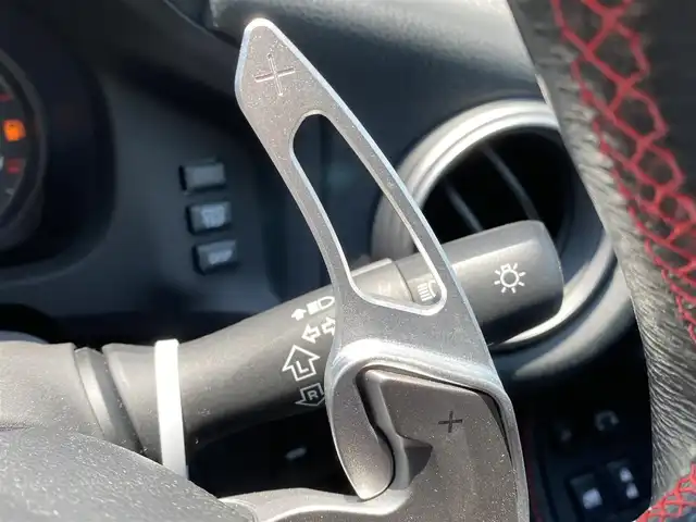 トヨタ ８６ GT 香川県 2015(平27)年 5.1万km クリスタルホワイトパール 純正SDナビ/→AM/FM/CD/DVD/Bluetooth/フルセグTV/バックカメラ/前後ドライブレコーダー/車高調/社外マフラー/社外18インチアルミホイール/HIDヘッドライト/パドルシフト/MTモード付AT/プッシュスタート/スマートキー/スペアキー×1