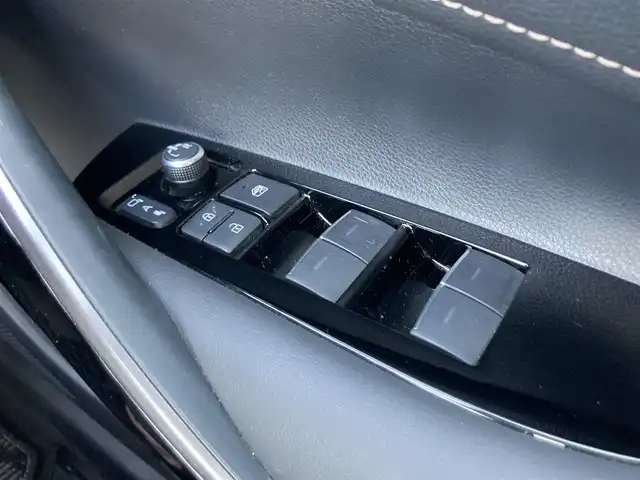 トヨタ カローラツーリング ダブルバイビー 鳥取県 2020(令2)年 5.8万km ホワイトパールクリスタルシャイン 純正9インチナビ/フルセグ/BT/USB/バックカメラ/トヨタセーフティセンス/レーンキープアシスト/レーダークルーズコントロール/ブラインドスポットモニター/ビルトインETC２．０/ハーフレザーシート/LEDヘットライト/オートハイビーム/ENKEI 17インチアルミホイール/プッシュエンジンスタート/スマートキー×２