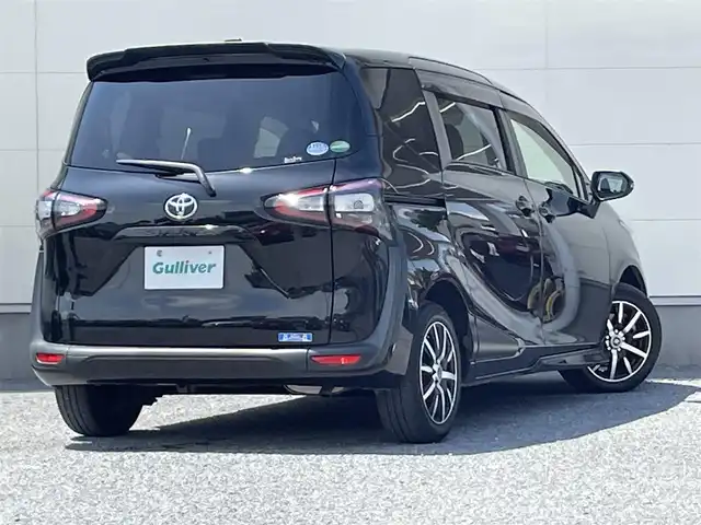トヨタ シエンタ G クエロ 茨城県 2018(平30)年 7.8万km ブラックマイカ 純正メモリナビ/・Bluetooth接続/・ワンセグテレビ/バックカメラ/ETC/プリクラッシュセーフティー/両側パワースライドドア/ハーフレザーシート/プッシュスタート/純正フロアマット/純正ドアバイザー/純正アルミホイール/ステアリングスイッチ