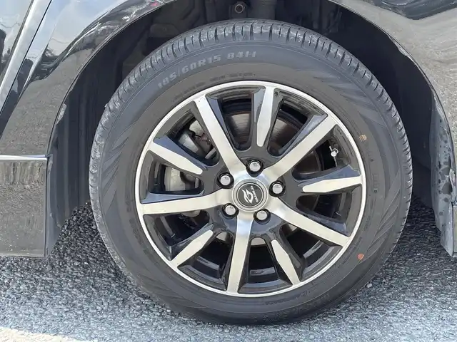 トヨタ シエンタ G クエロ 茨城県 2018(平30)年 7.8万km ブラックマイカ 純正メモリナビ/・Bluetooth接続/・ワンセグテレビ/バックカメラ/ETC/プリクラッシュセーフティー/両側パワースライドドア/ハーフレザーシート/プッシュスタート/純正フロアマット/純正ドアバイザー/純正アルミホイール/ステアリングスイッチ
