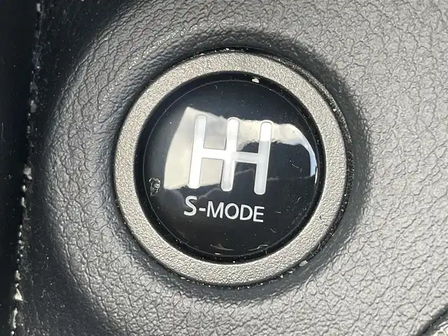 日産 フェアレディ Ｚ バージョンST 熊本県 2025(令7)年 1.2万km 黒 ワンオーナー/プッシュスタート/純正ナビ/BOSEサウンド/バックカメラ/ビルトインETC/純正19インチAW/純正キャリパー/レーダークルーズ/ハーフレザーシート/全席パワーシート/全席シートヒーター/3連メーター/LEDヘッドライト/オートライト/フォグライト/前後コーナーセンサー/横滑り防止装置/ウィンカーミラー/新車保証書/取扱説明書/スマートスペアキー×1本/カラー番号：GAT