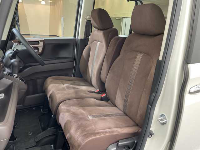 ホンダ Ｎ ＢＯＸ G･L ホンダセンシング カッパーブラウンスタイル 愛媛県 2019(令1)年 4.9万km プラチナホワイトパール 純正ナビ/ワンセグ／Ｂｌｕｅｔｏｏｔｈ／ＵＳＢ/バックカメラ/衝突軽減ブレーキ/レーダークルーズコントロール/ＥＴＣ/前後ドライブレコーダー/両側パワースライドドア/コーナーセンサー/レーンキープアシスト/LEDヘッドライト