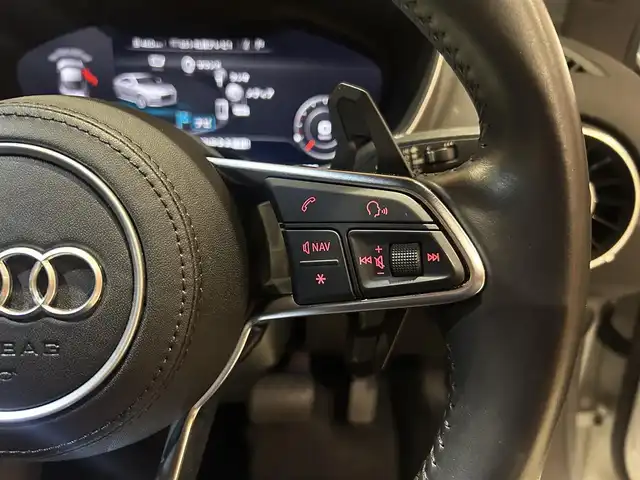 アウディ ＴＴクーペ 2．0 TFSI クワトロ 道央・札幌 2016(平28)年 6.2万km グレイシアホワイトメタリック グレイシアホワイトメタリック/アシスタンスパッケージアドバンスド/　・クルーズコントロール/　・アウディサイドアシスト/　・アウディアクティブレーンアシスト/　・リアビューカメラ/　・パークアシスト/　・アウディホールドアシスト/マトリクスLEDヘッドライト/純正メモリナビ/フルセグテレビ/DVD/SD/USB/BT/パーキングエイド/電動フロントシート/ETC/社外ドライブレコーダー