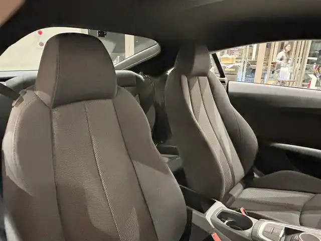 アウディ ＴＴクーペ 2．0 TFSI クワトロ 道央・札幌 2016(平28)年 6.2万km グレイシアホワイトメタリック グレイシアホワイトメタリック/アシスタンスパッケージアドバンスド/　・クルーズコントロール/　・アウディサイドアシスト/　・アウディアクティブレーンアシスト/　・リアビューカメラ/　・パークアシスト/　・アウディホールドアシスト/マトリクスLEDヘッドライト/純正メモリナビ/フルセグテレビ/DVD/SD/USB/BT/パーキングエイド/電動フロントシート/ETC/社外ドライブレコーダー