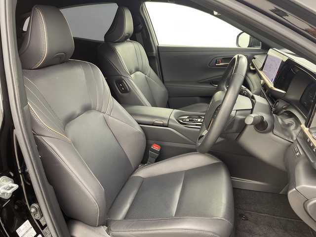 トヨタ クラウン スポーツ Z 岐阜県 2024(令6)年 2.2万km ブラック パノラマルーフ/トヨタチームメイト/・アドバンストパーク/・アドバンストドライブ/トヨタセーフティセンス/・プリクラッシュセーフティ/・レーダークルーズコントロール/・アダプティブハイビームシステム/・レーントレーシングアシスト/・ブラインドスポットモニター/・フロント・リヤクロストラフィックアラート/純正ディスプレイオーディオナビ/フルセグ/BT/USB/Miracast/パノラミックビューモニター/ビルトインETC/純正ドライブレコーダー/デジタルインナーミラー/本革シート/前席シートヒーター/エアベンチレーション/メモリーシート/本革ステアリング/ステアリングヒーター/100V充電/パワーバックドア/電動パーキングブレーキ/寒冷地仕様/純正21インチAW/純正フロアマット/サイドバイザー