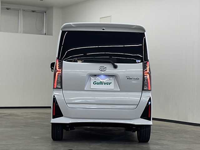 ダイハツ タント カスタム RS 長崎県 2023(令5)年 0.8万km シャイニングホワイトパール 登録時走行7728km/ワンオーナー/スマートアシスト/・衝突回避支援ブレーキ機能/・衝突警報機能/・ブレーキ制御付誤発進抑制機能/・車線逸脱警報機能/・車線逸脱抑制制御機能/・路側逸脱警報機能/・ふらつき警報/・先行車発進お知らせ機能/・標識認識機能（進入禁止/最高速度/一時停止）/・アダプティブドライビングビーム/・コーナーセンサー/スマートパノラマパーキングパック/・スマートパノラマパーキングアシスト（フロント/サイド/バックカメラ）/・ドアミラーヒーター/・助手席側サイドアンダーミラー/・ステアリングスイッチ（駐車支援）/純正ディスプレイオーディオ/フルセグTV/ビルトインETC2.0/ドライブレコーダー/両側パワースライドドア/LEDライト/ハーフレザーシート（合皮）/前席シートヒーター/eco IDLE/メッキフロントグリル（08400-K2379)/保証書・取説/スペアキー