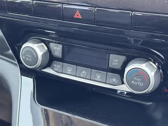 日産 セレナ ハイウェイスター V 大分県 2020(令2)年 5.4万km ブリリアントホワイトパール ・ナビ(CD.SD.AUX.BT)/・バックカメラ/・フルセグテレビ/・エマージェンシーブレーキ/・ブラインドスポットモニター/・コーナーセンサー/・クルーズコントロール/・両側パワースライドドア/・ETC/・ドライブレコーダー/・ウォークスルー/・ステアリングリモコン/・スマートキー/・スペアキー