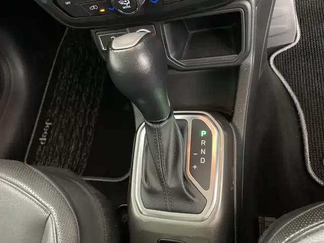 クライスラー・ジープ ジープ レネゲード リミテッド 鹿児島県 2019(令1)年 7万km 黒 メーカー純正ナビ/（Bluetooth/ラジオ）/レーダークルーズコントロール/衝突被害軽減システム/レーンキープアシスト/オートライト/アイドリングストップ/電動パーキングブレーキ/オートホールド機能/バックカメラ/スマートキー/プッシュスタート