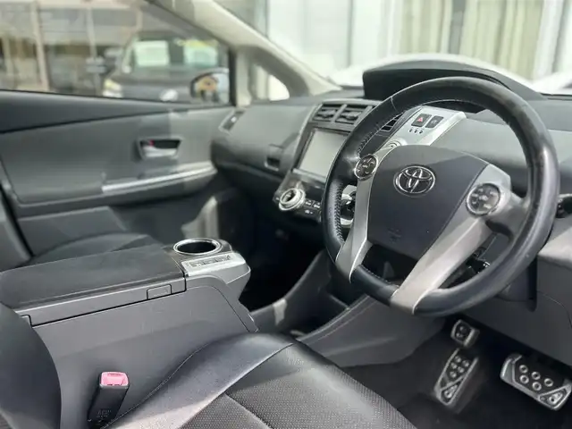 トヨタ プリウス α G 宮崎県 2012(平24)年 10万km ホワイトパールクリスタルシャイン /ナビ(NHBA-X62G)//TV/CD/DVD/Bluetooth//ビルトインETC//バックカメラ//オートライト//純正フロアマット//社外アルミホイール//ドアバイザー//プッシュスタート//電格ウィンカーミラー//ステアリングスイッチ